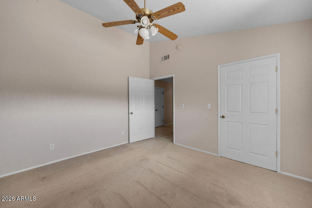 8837 E SUNLAND Avenue