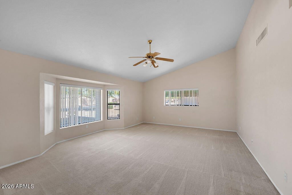 8837 E SUNLAND Avenue