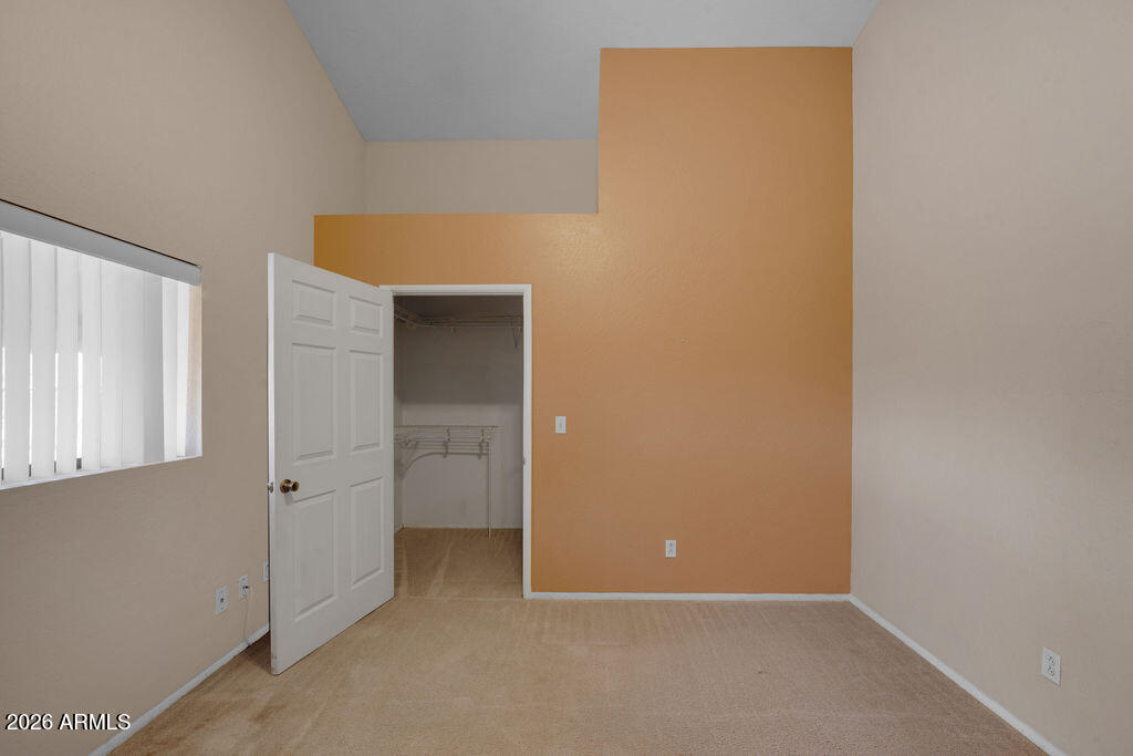 8837 E SUNLAND Avenue