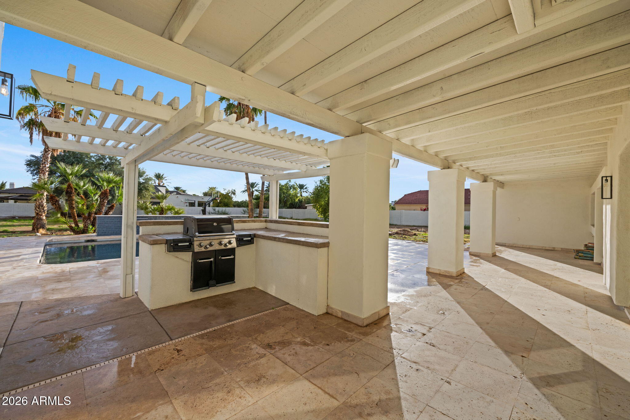 10111 E CHOLLA Street