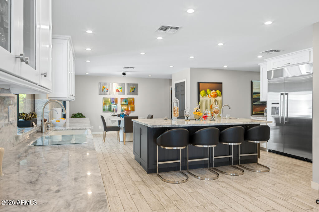 2502 E Montebello Avenue