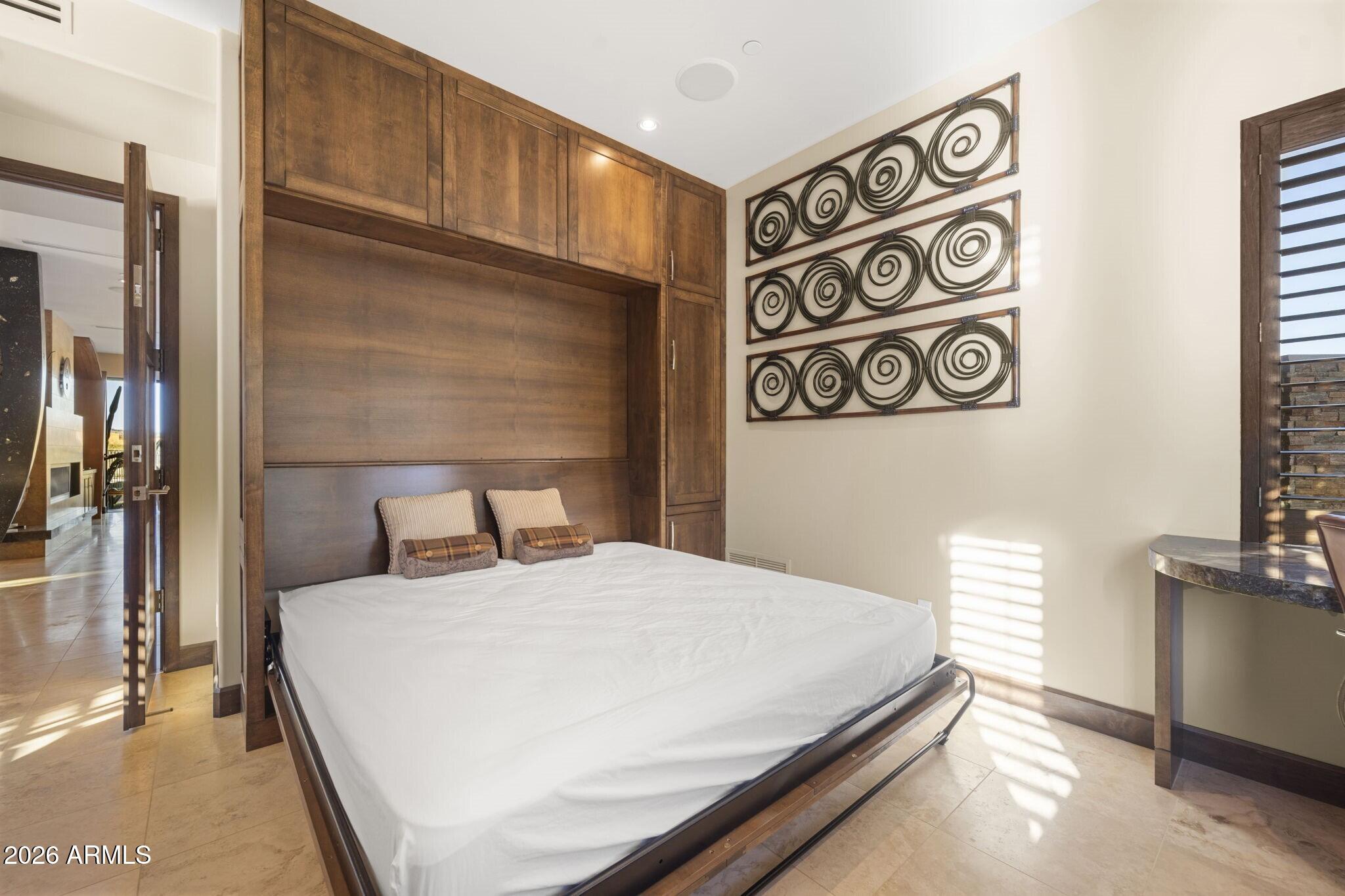 10570 E Pinnacle Peak Road