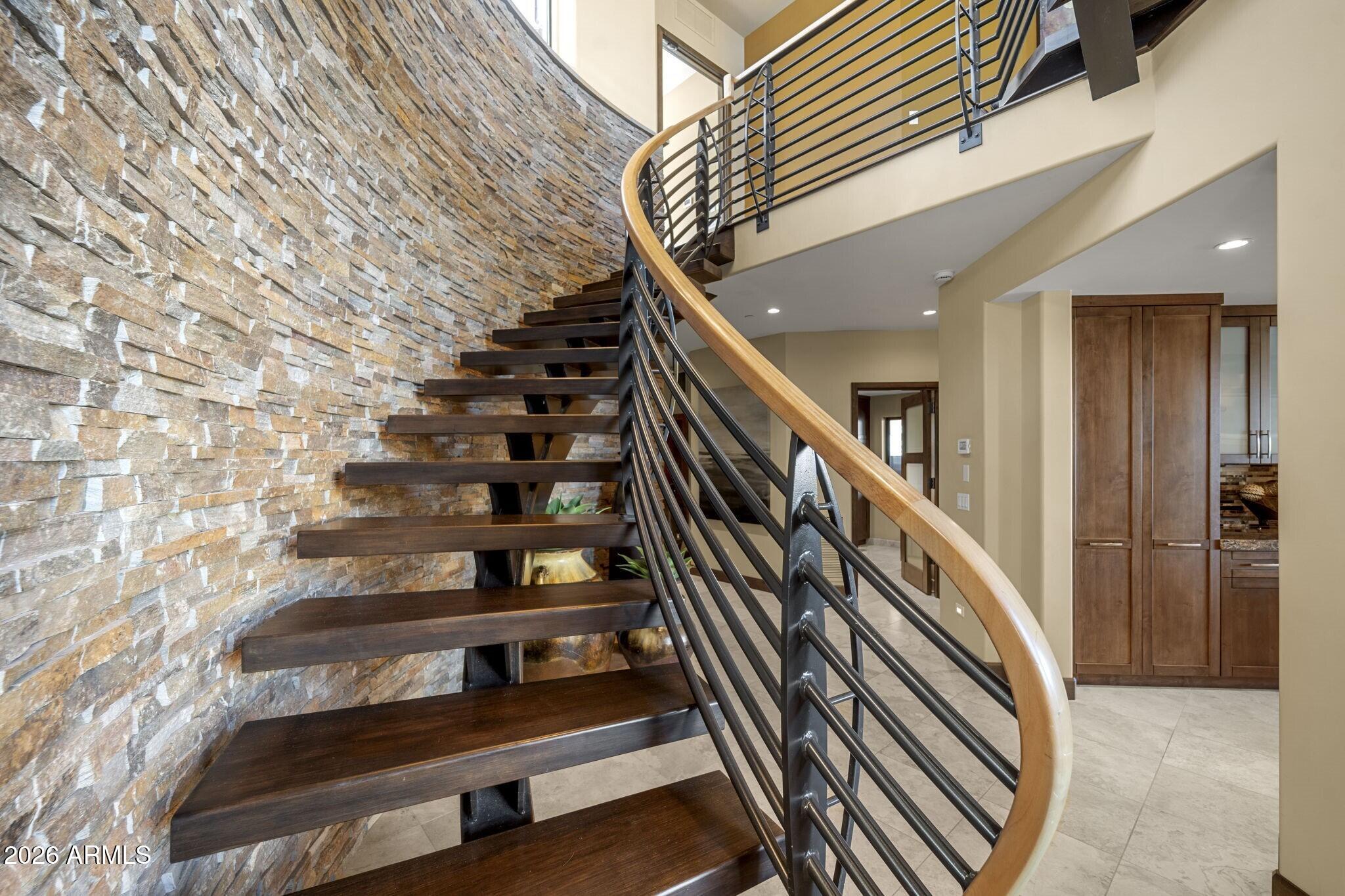 10570 E Pinnacle Peak Road