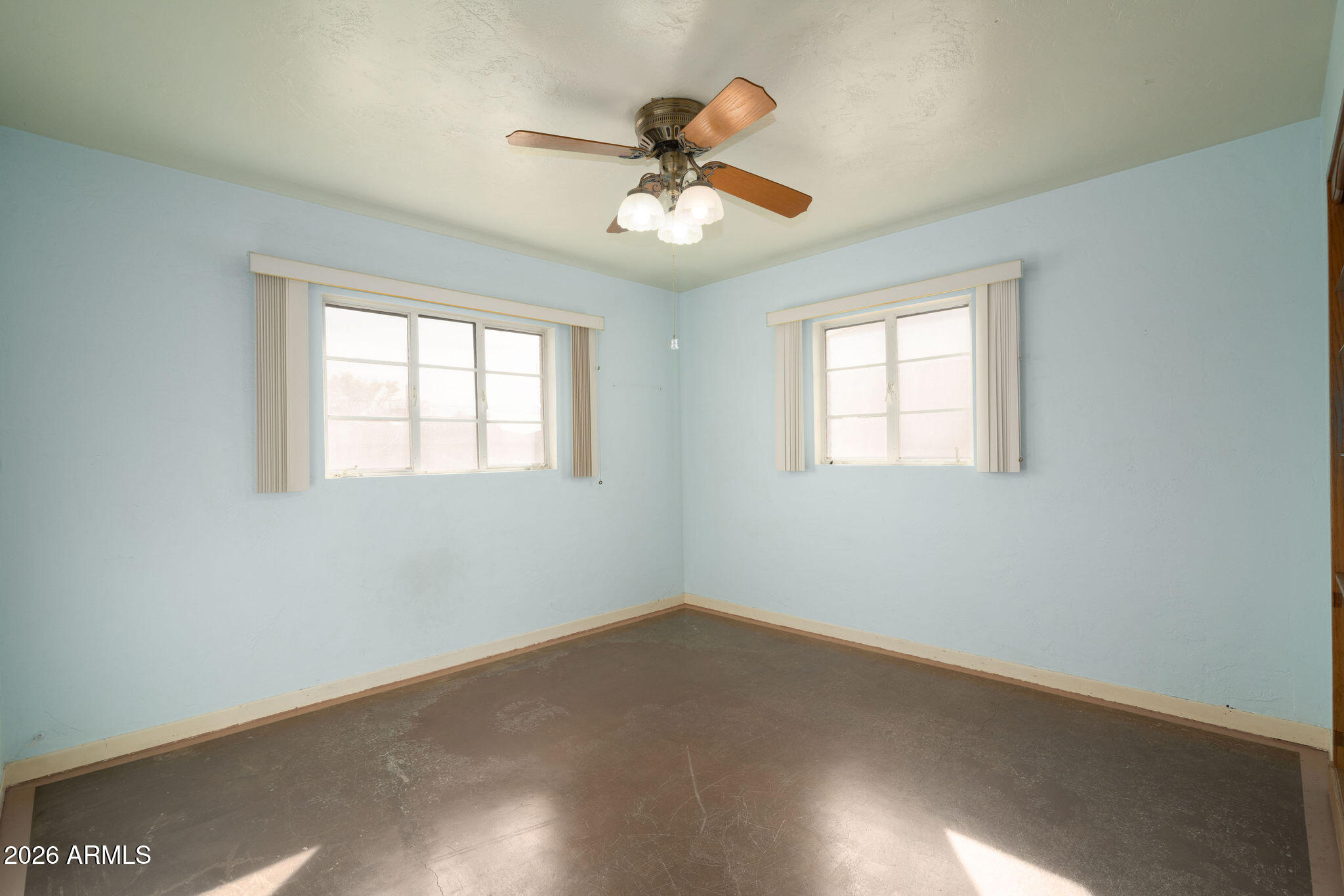 4136 E MONTECITO Avenue