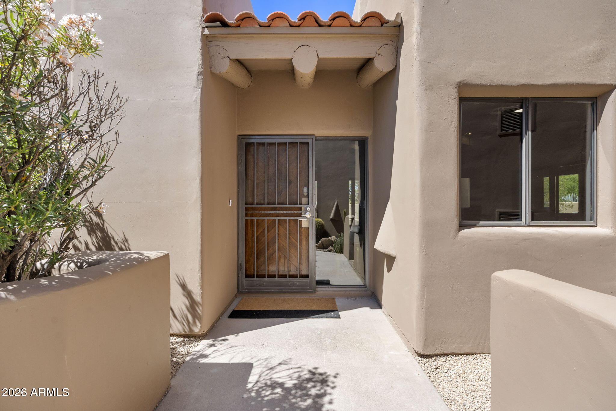 9229 E WHITETHORN Circle