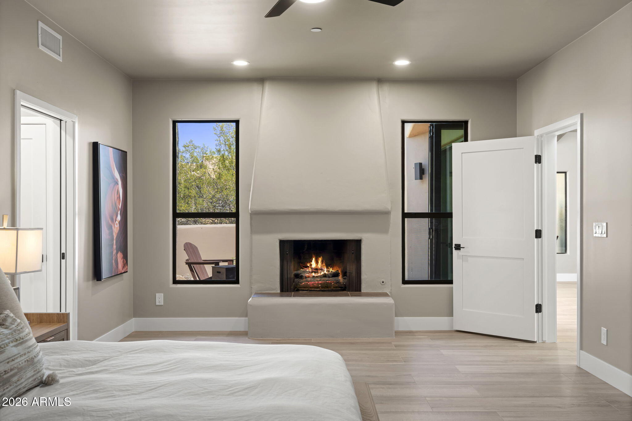 9229 E WHITETHORN Circle