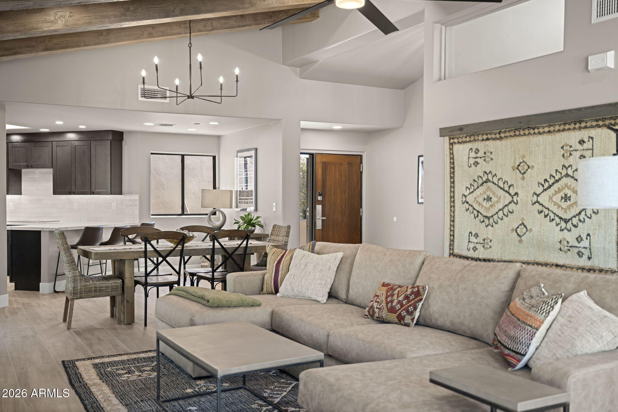 9229 E WHITETHORN Circle