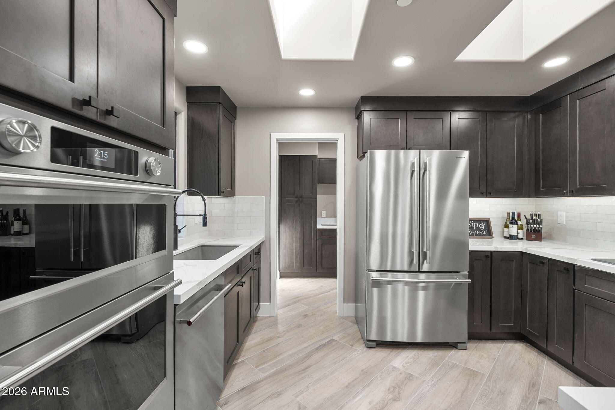 9229 E WHITETHORN Circle