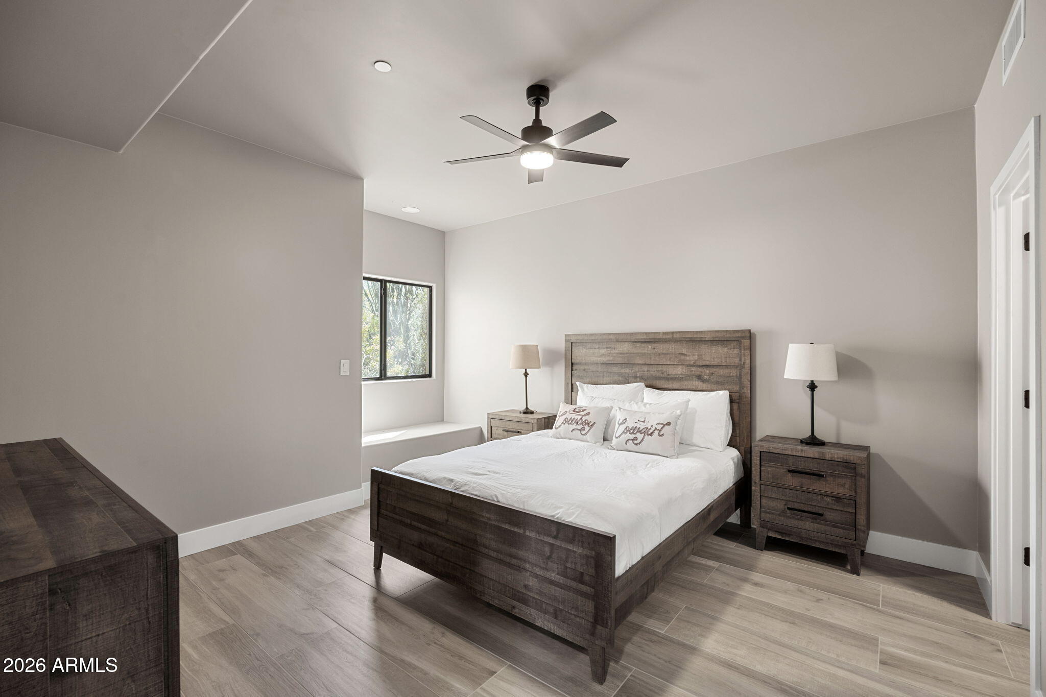 9229 E WHITETHORN Circle