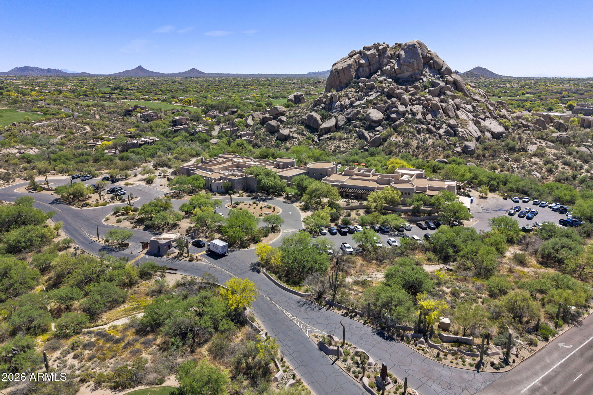 9229 E WHITETHORN Circle