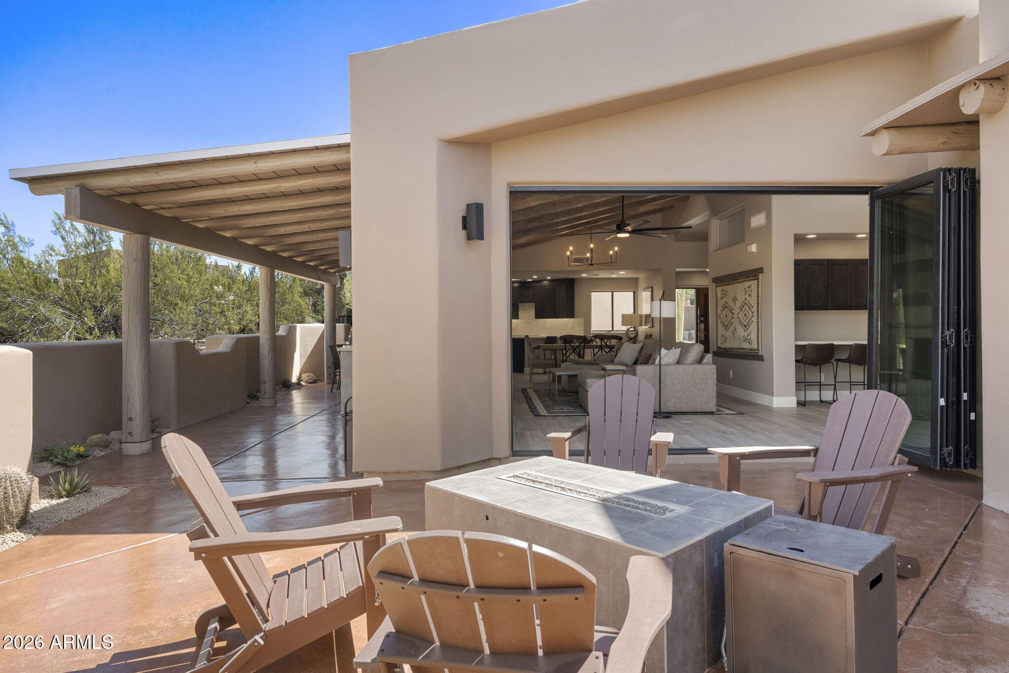 9229 E WHITETHORN Circle