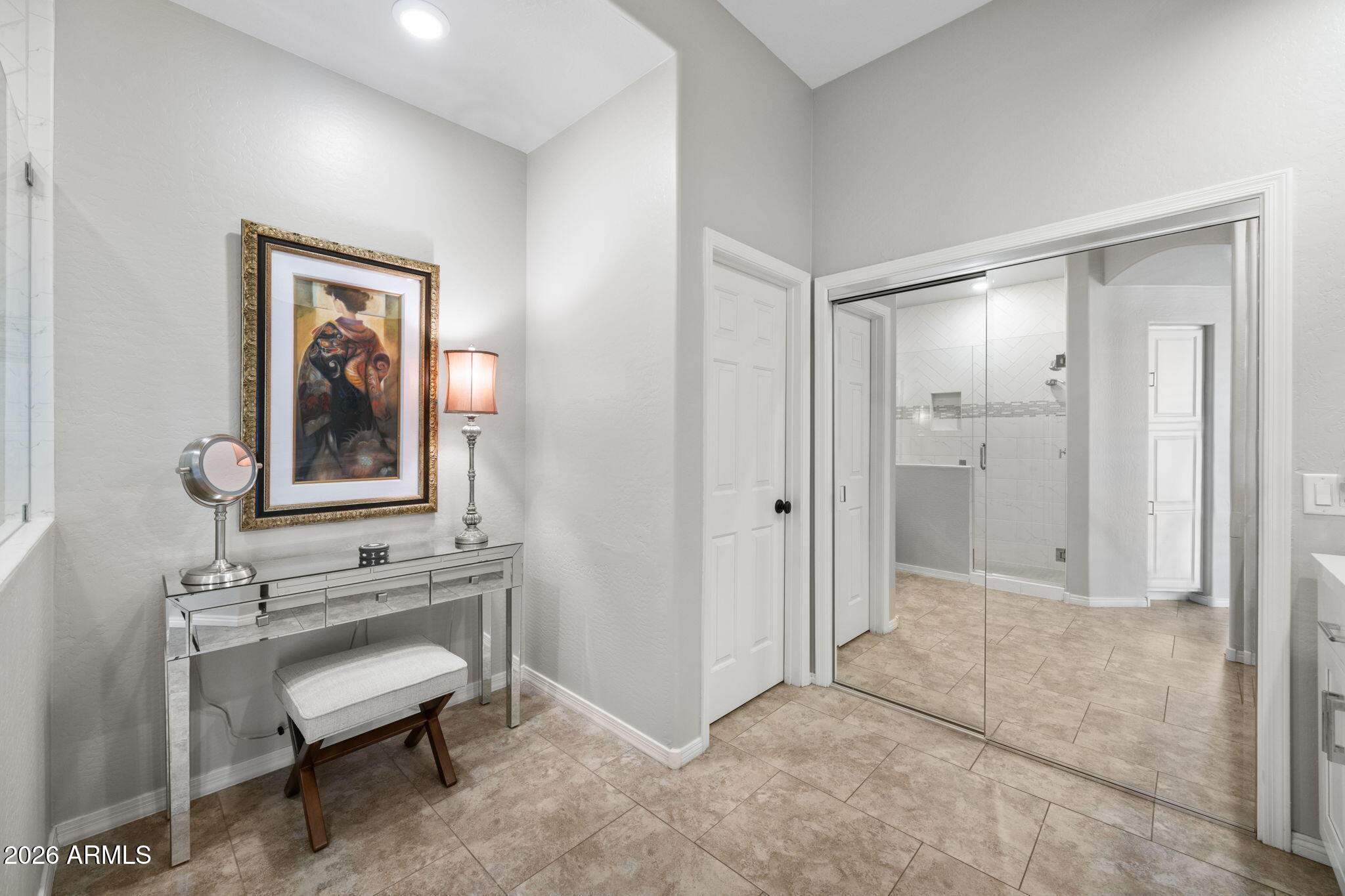 15240 N CLUBGATE Drive 166