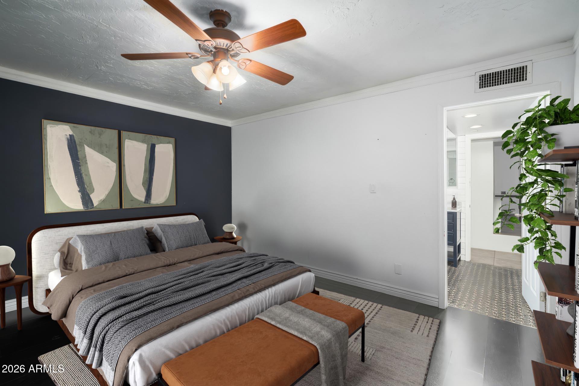 3015 E WELDON Avenue