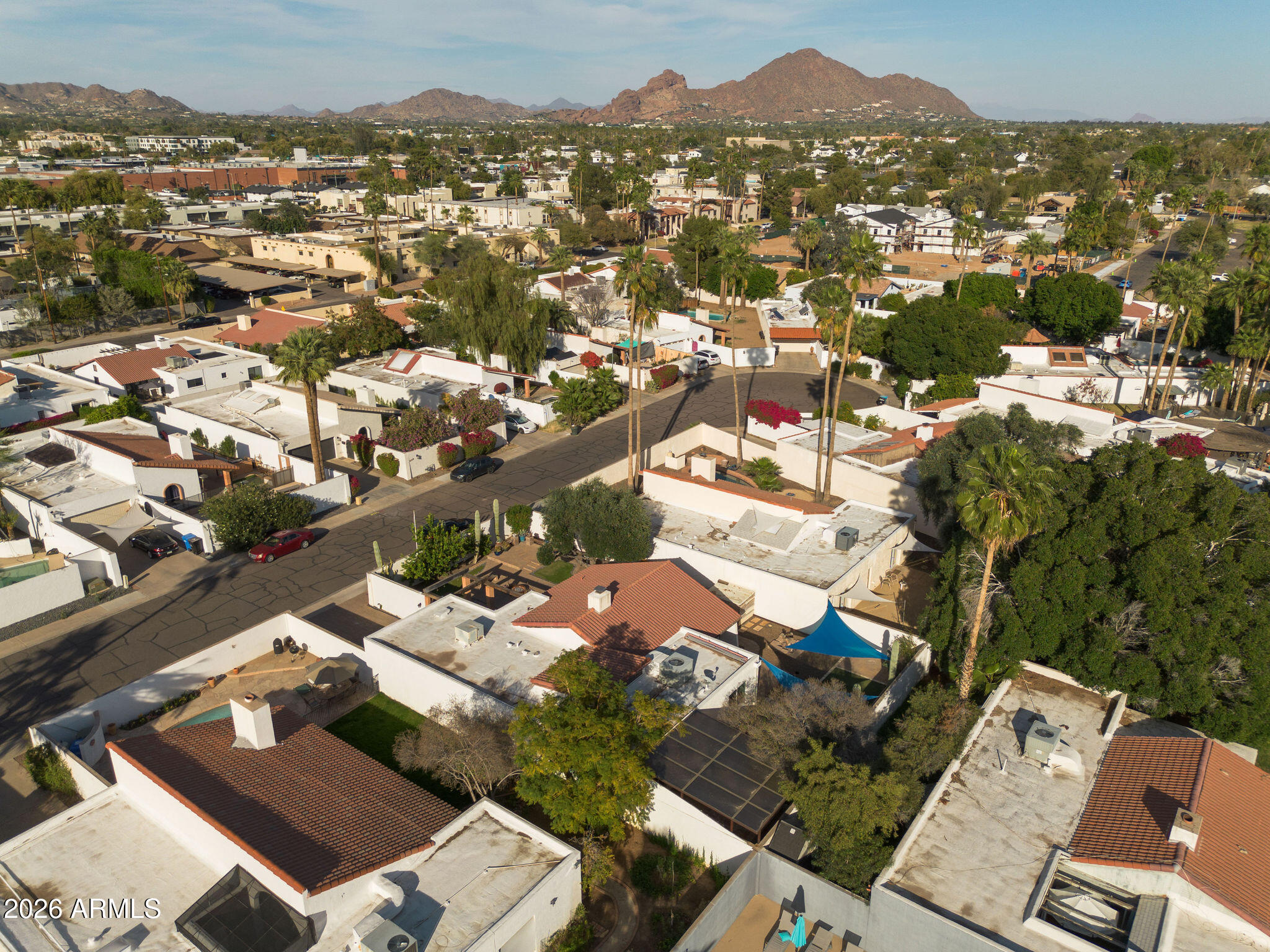 3015 E WELDON Avenue