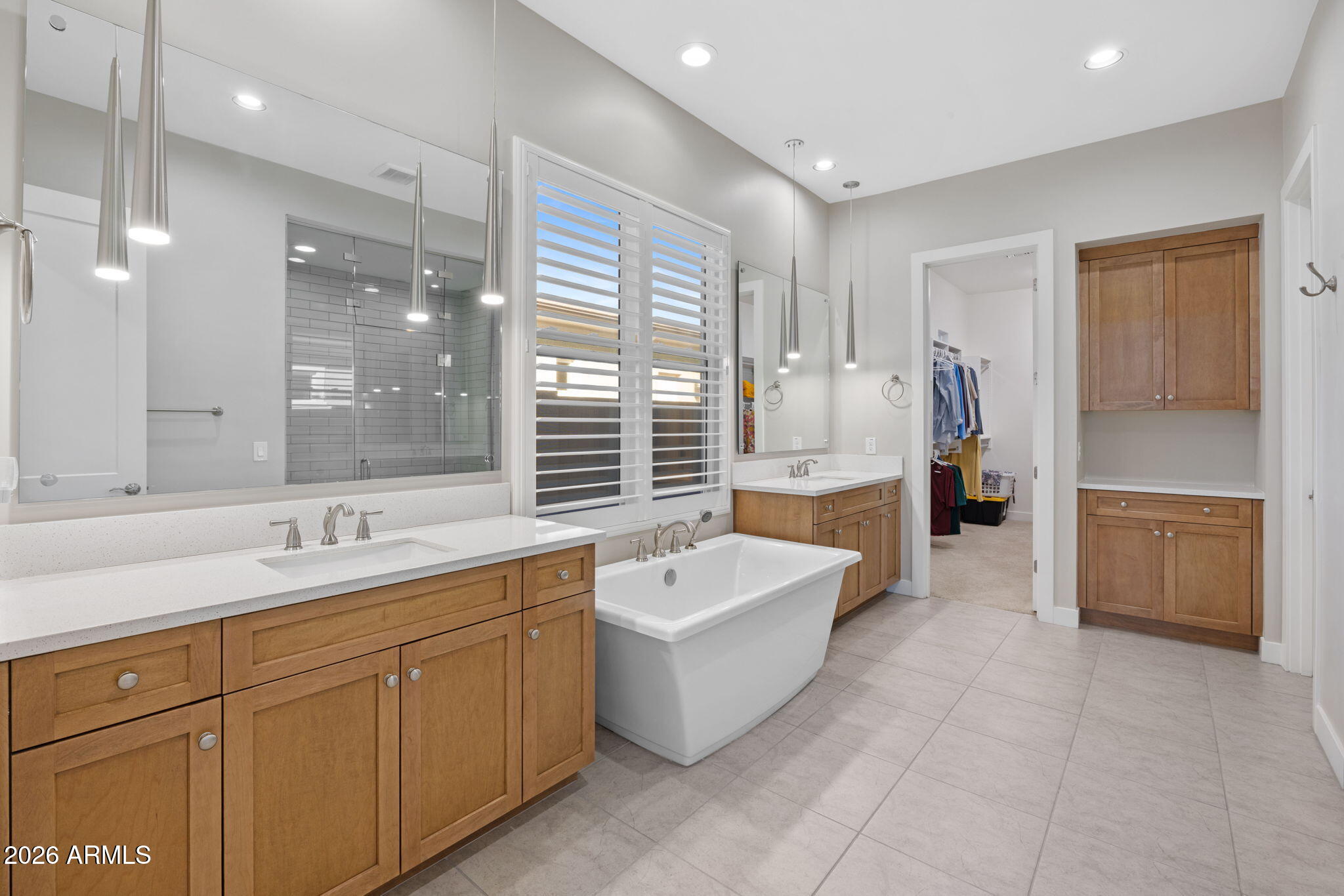 3509 E BLOOMFIELD Parkway