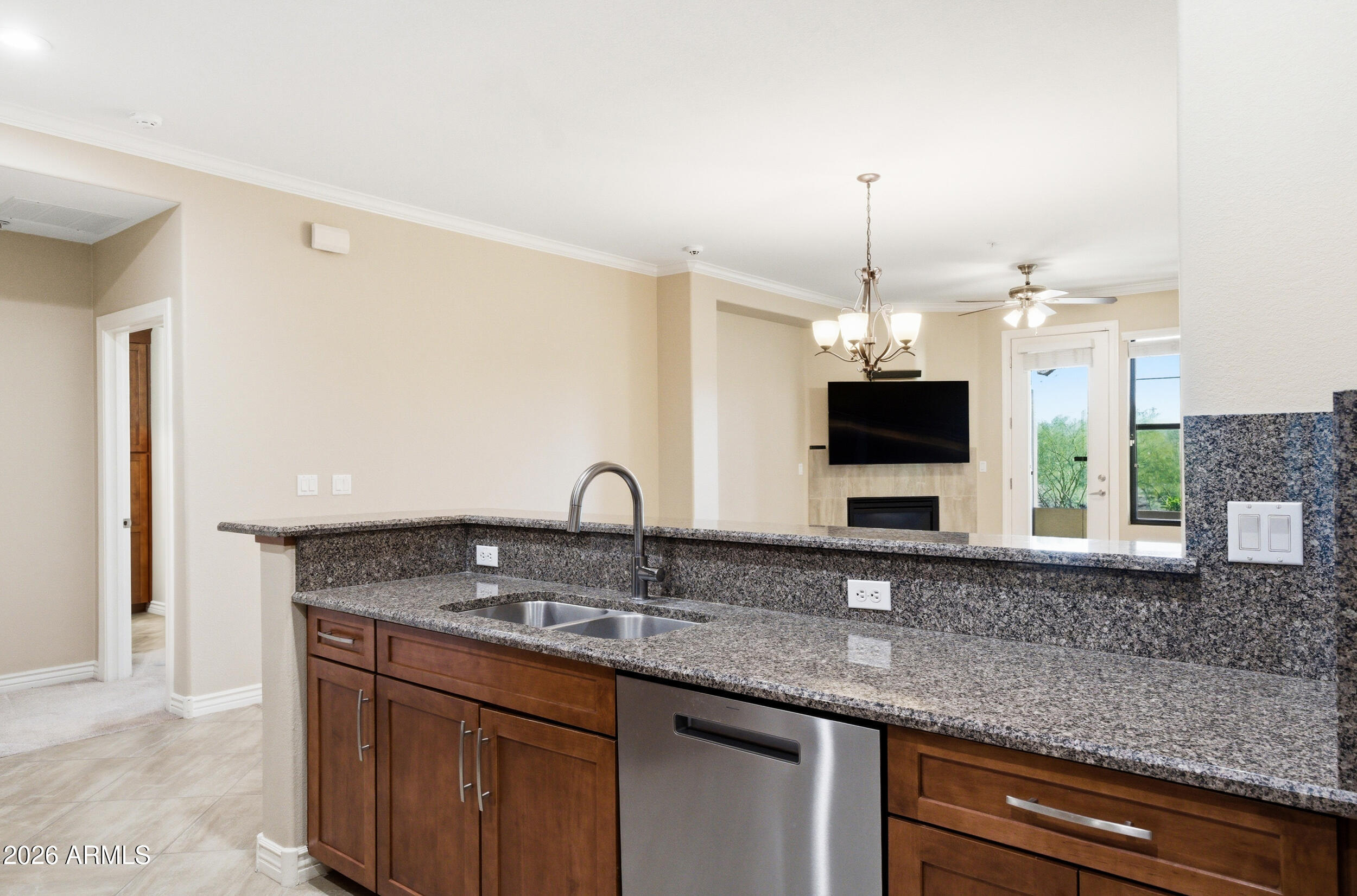 7601 E INDIAN BEND Road 1044