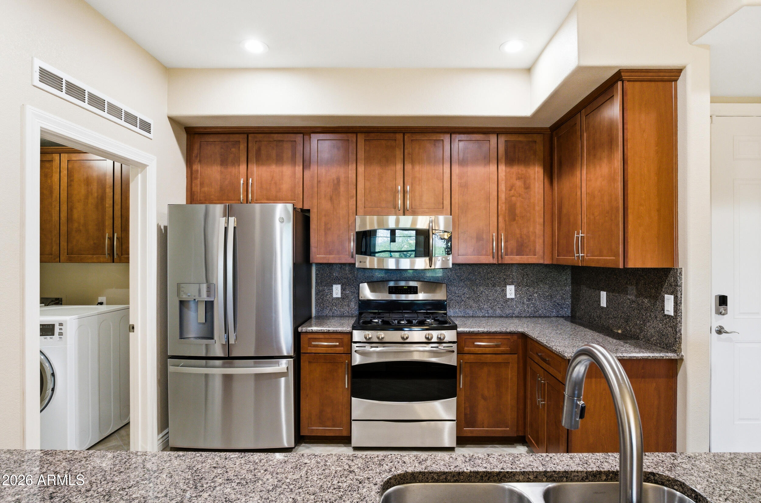 7601 E INDIAN BEND Road 1044