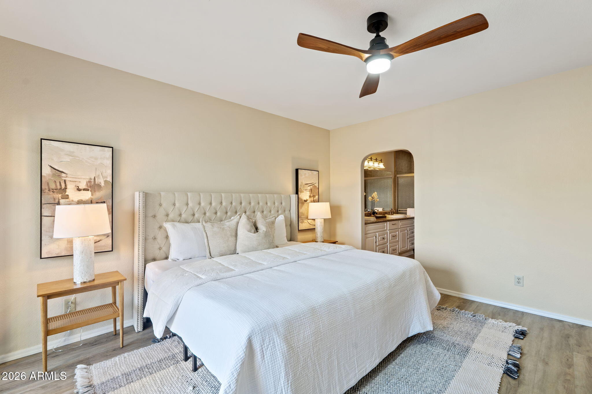 8841 E MEADOW HILL Drive