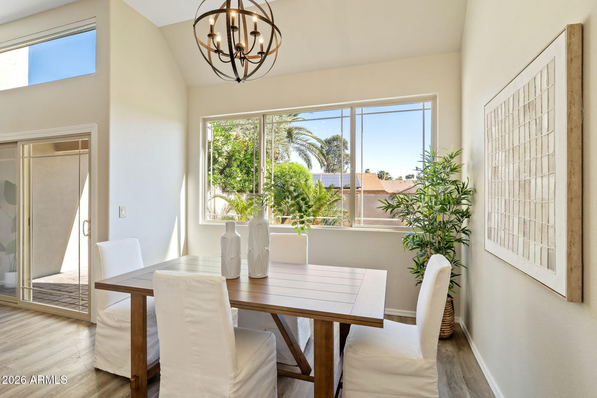 8841 E MEADOW HILL Drive