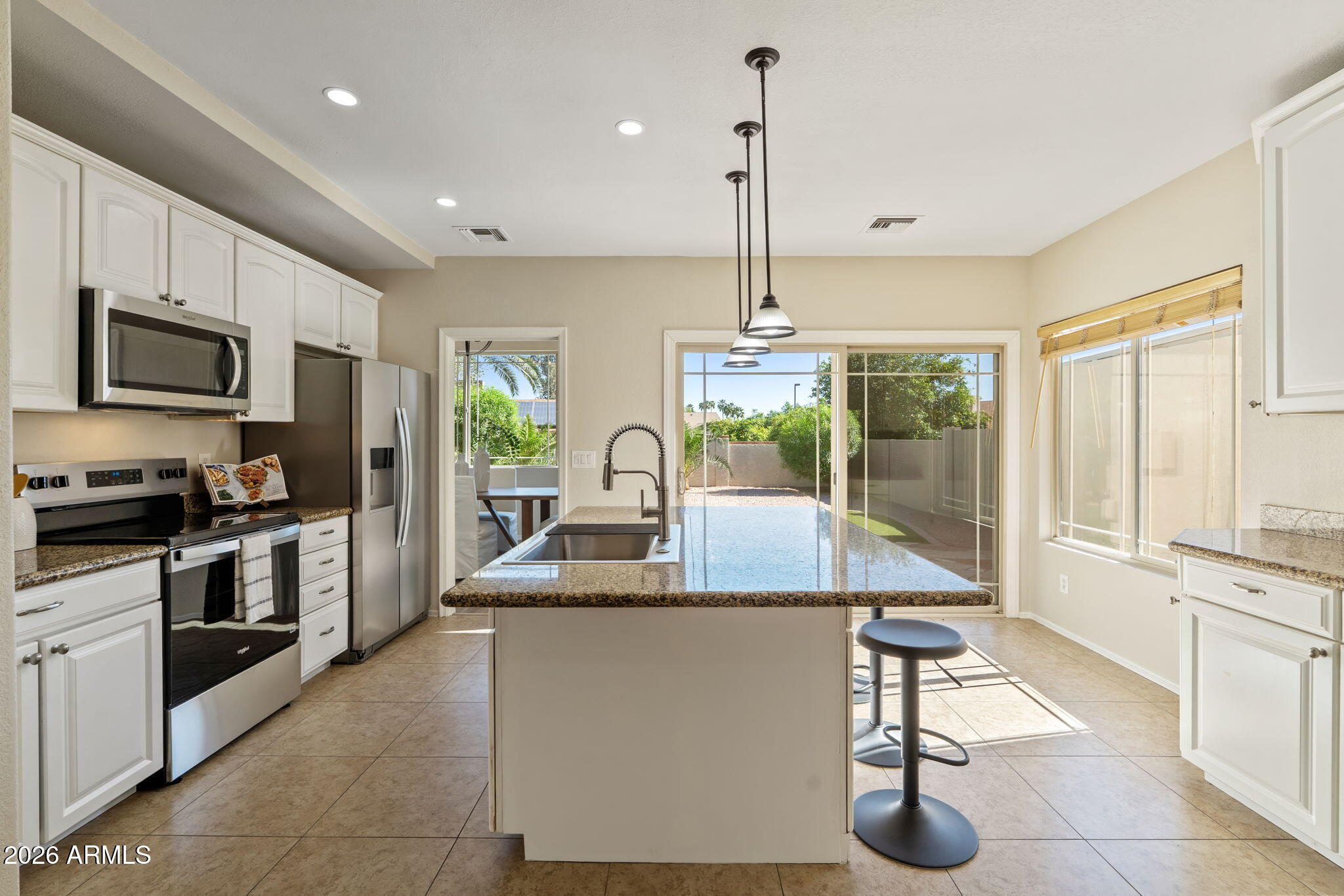 8841 E MEADOW HILL Drive