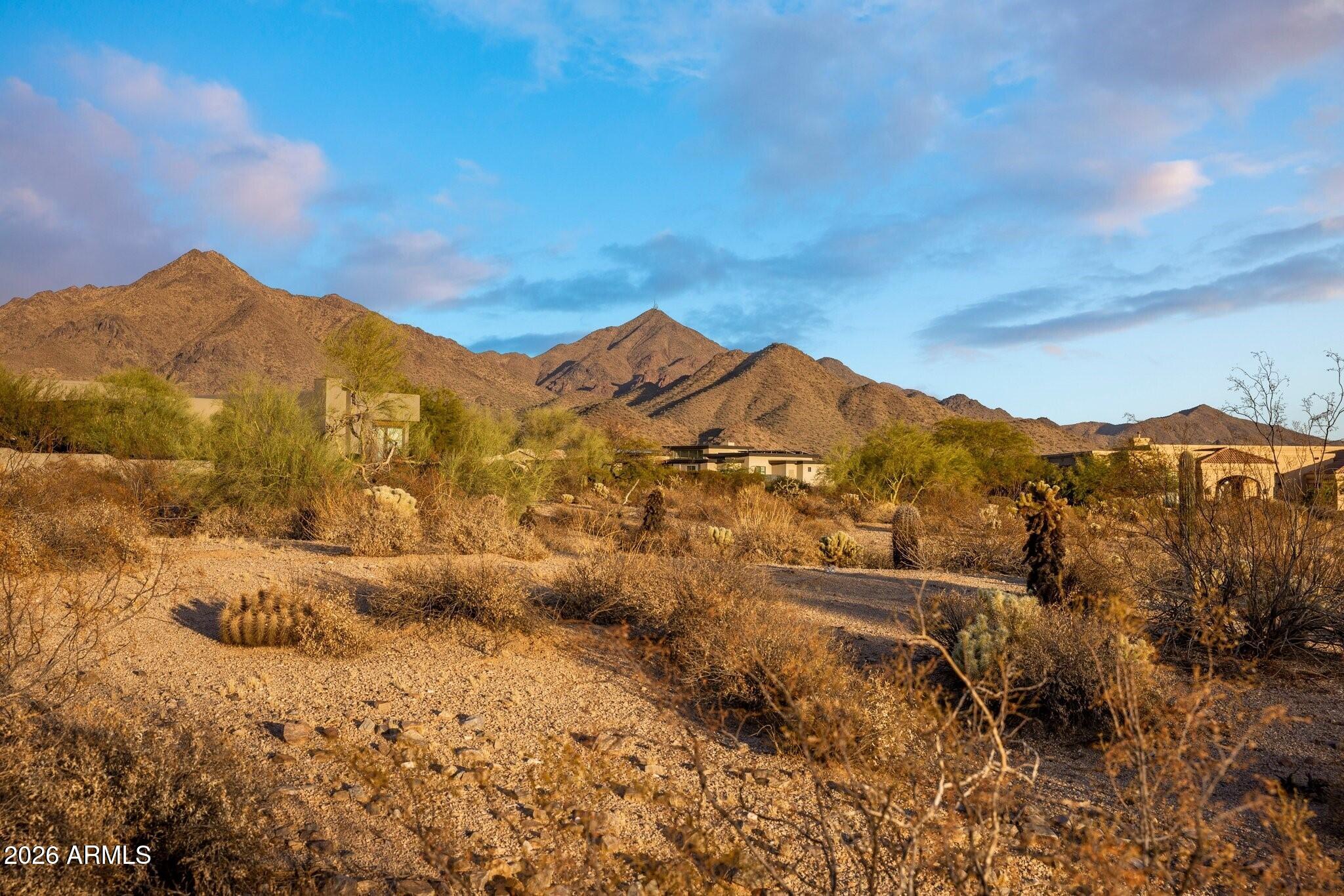 9402 E Diamond Rim Drive