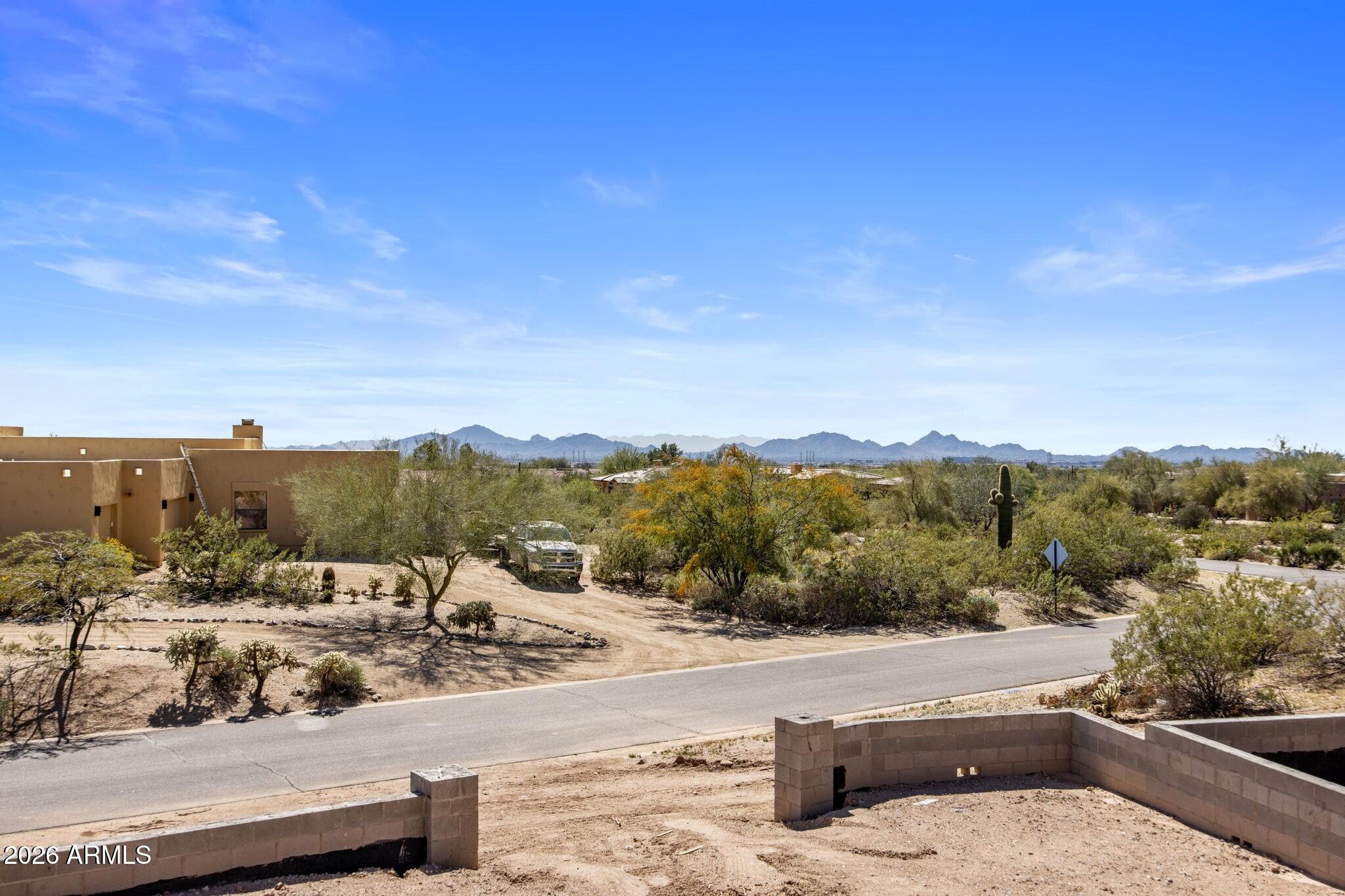 9402 E Diamond Rim Drive