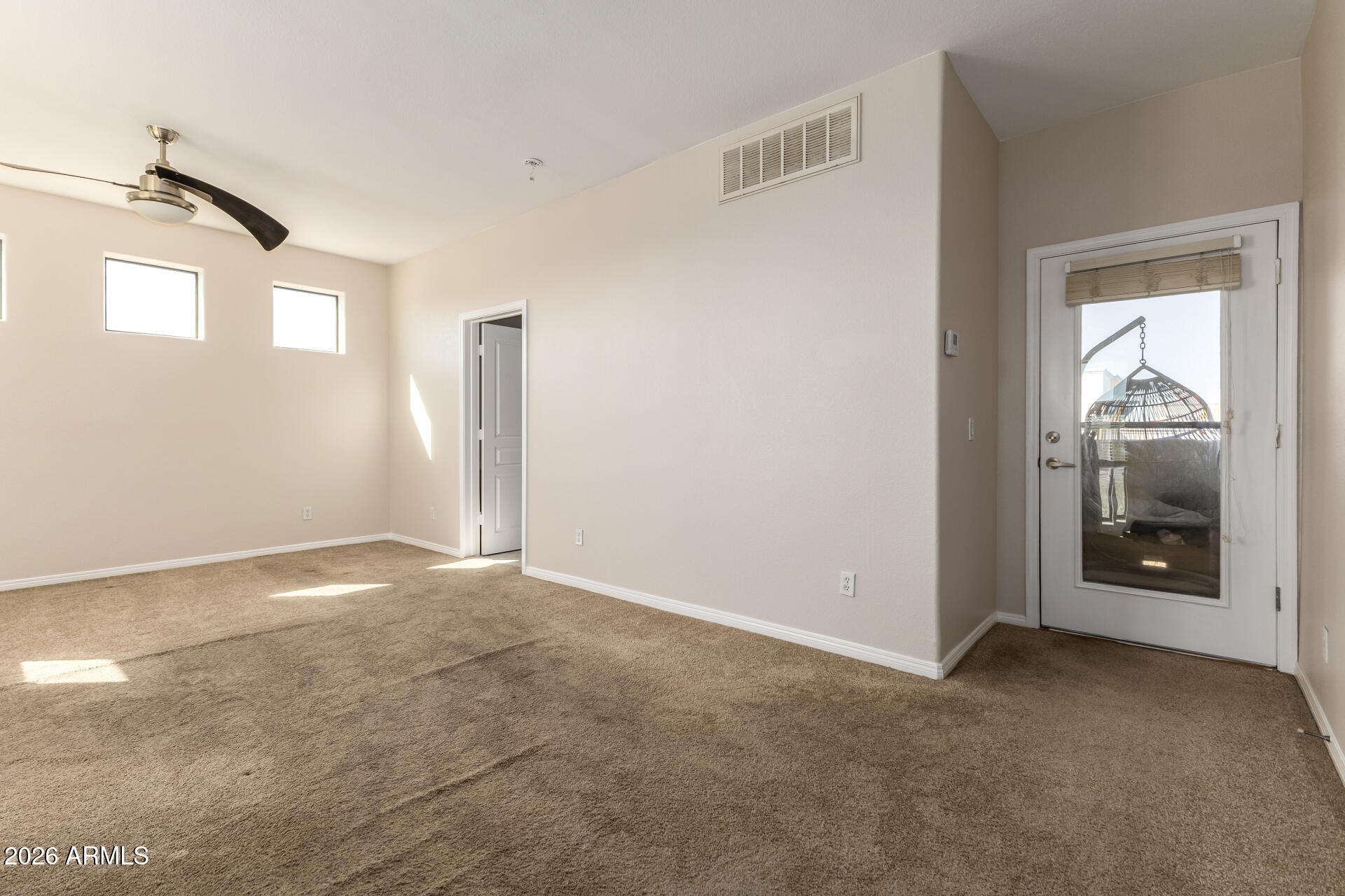 123 N WASHINGTON Street 14