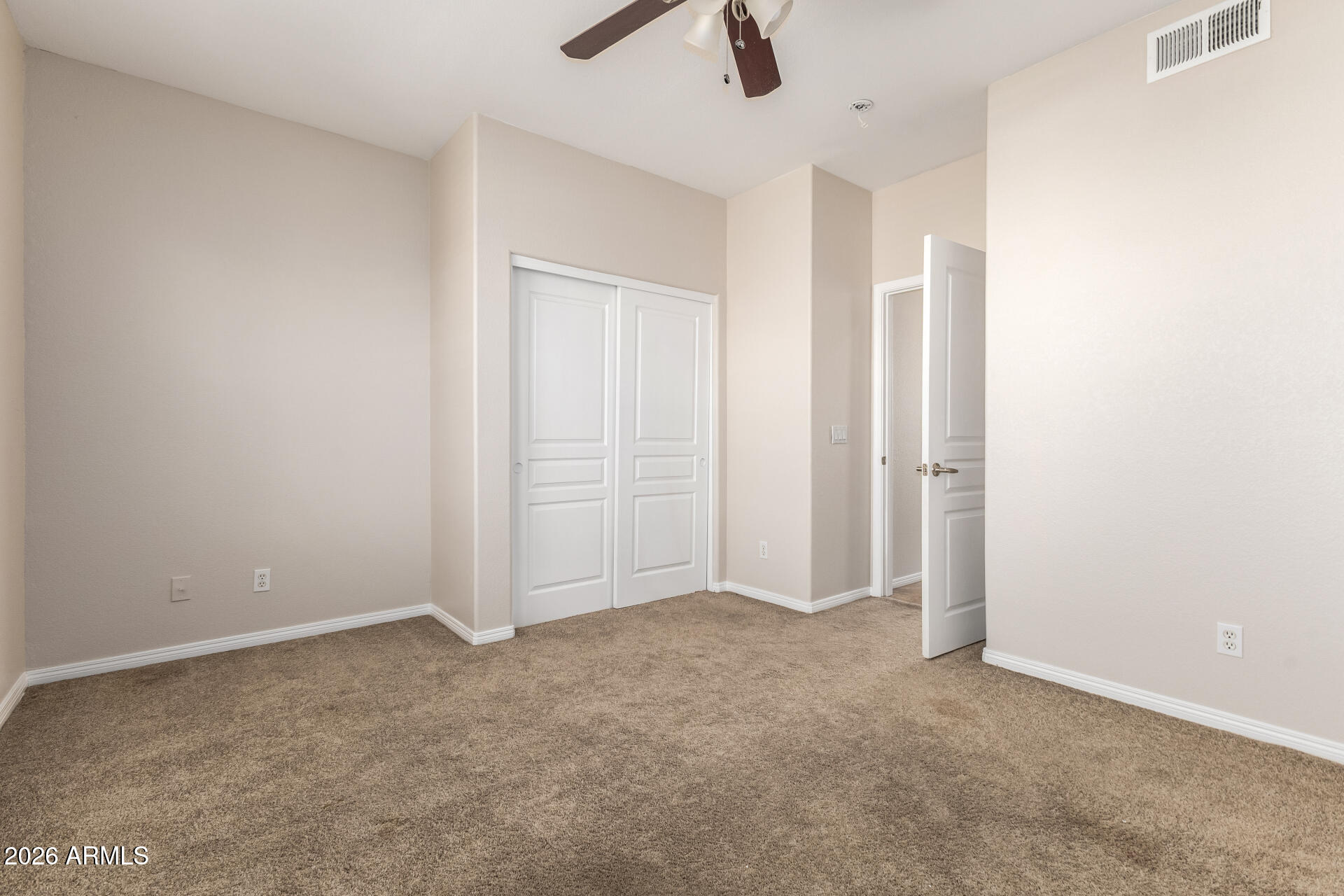 123 N WASHINGTON Street 14