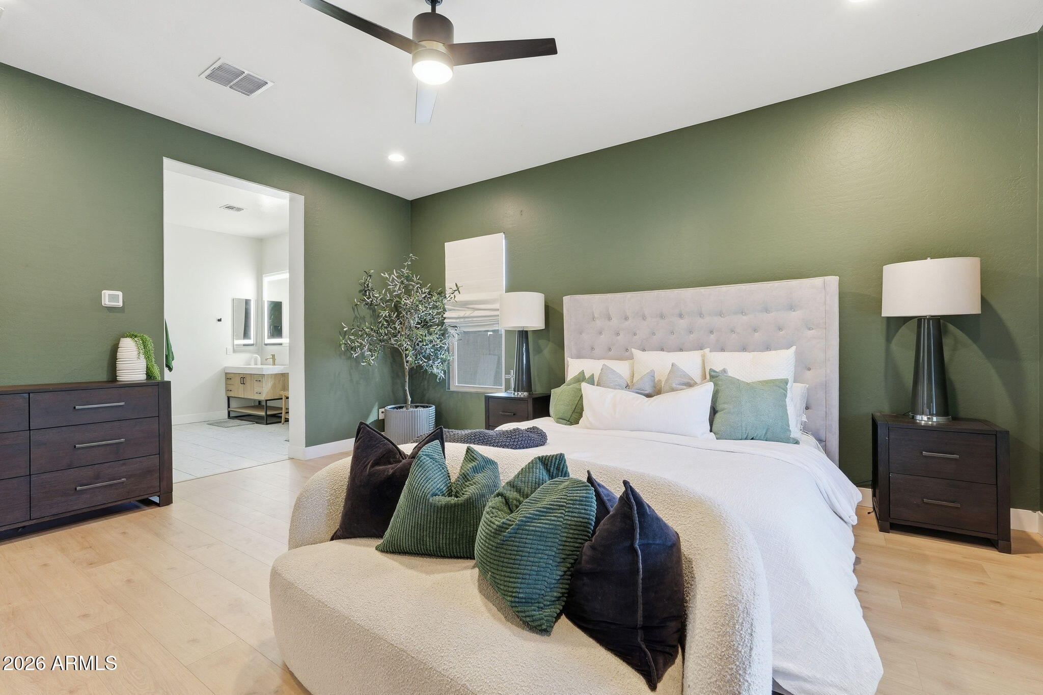 22377 E SENTIERO Drive