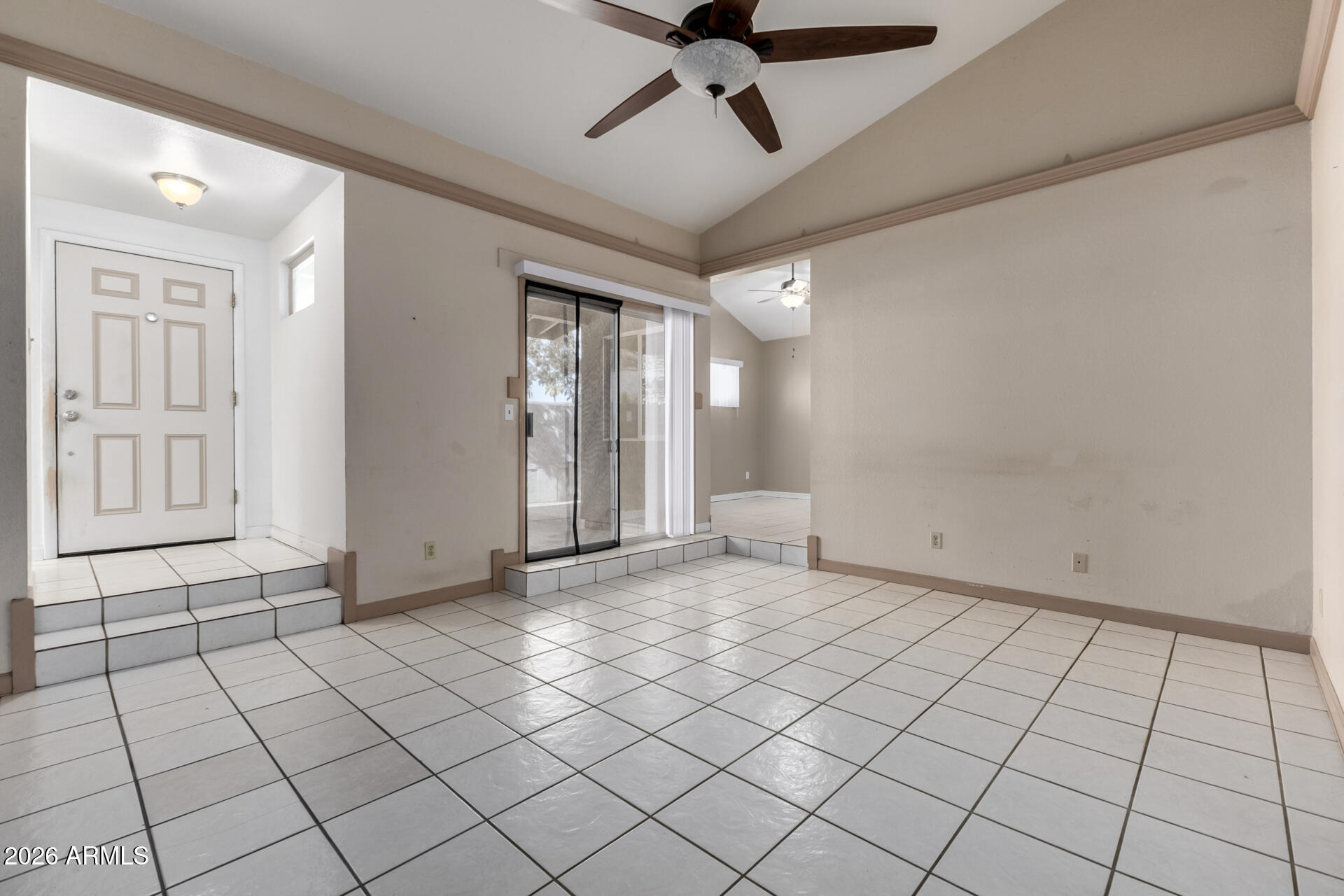 911 S HACIENDA Drive