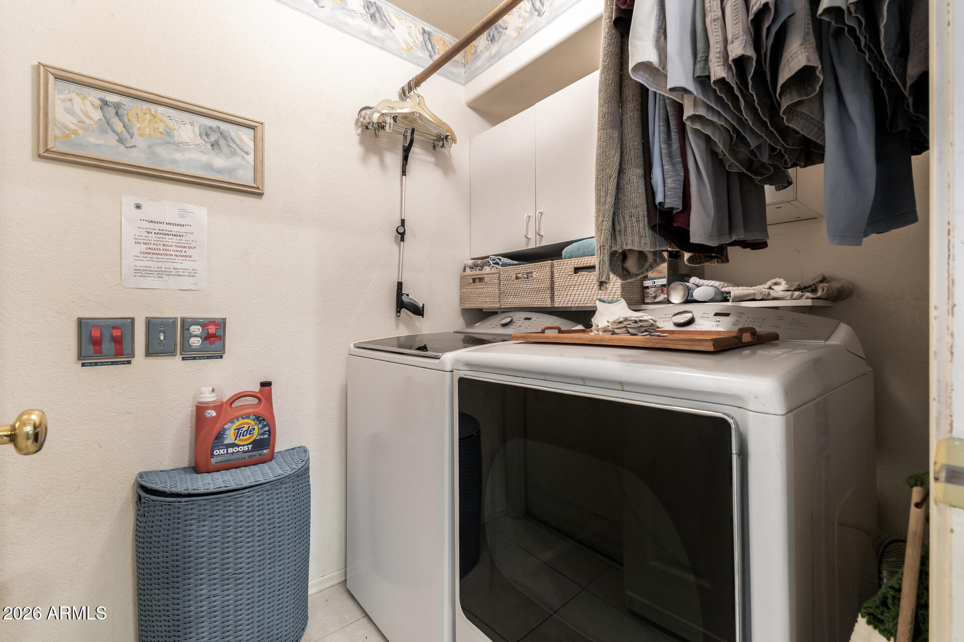 8432 W CHARTER OAK Road