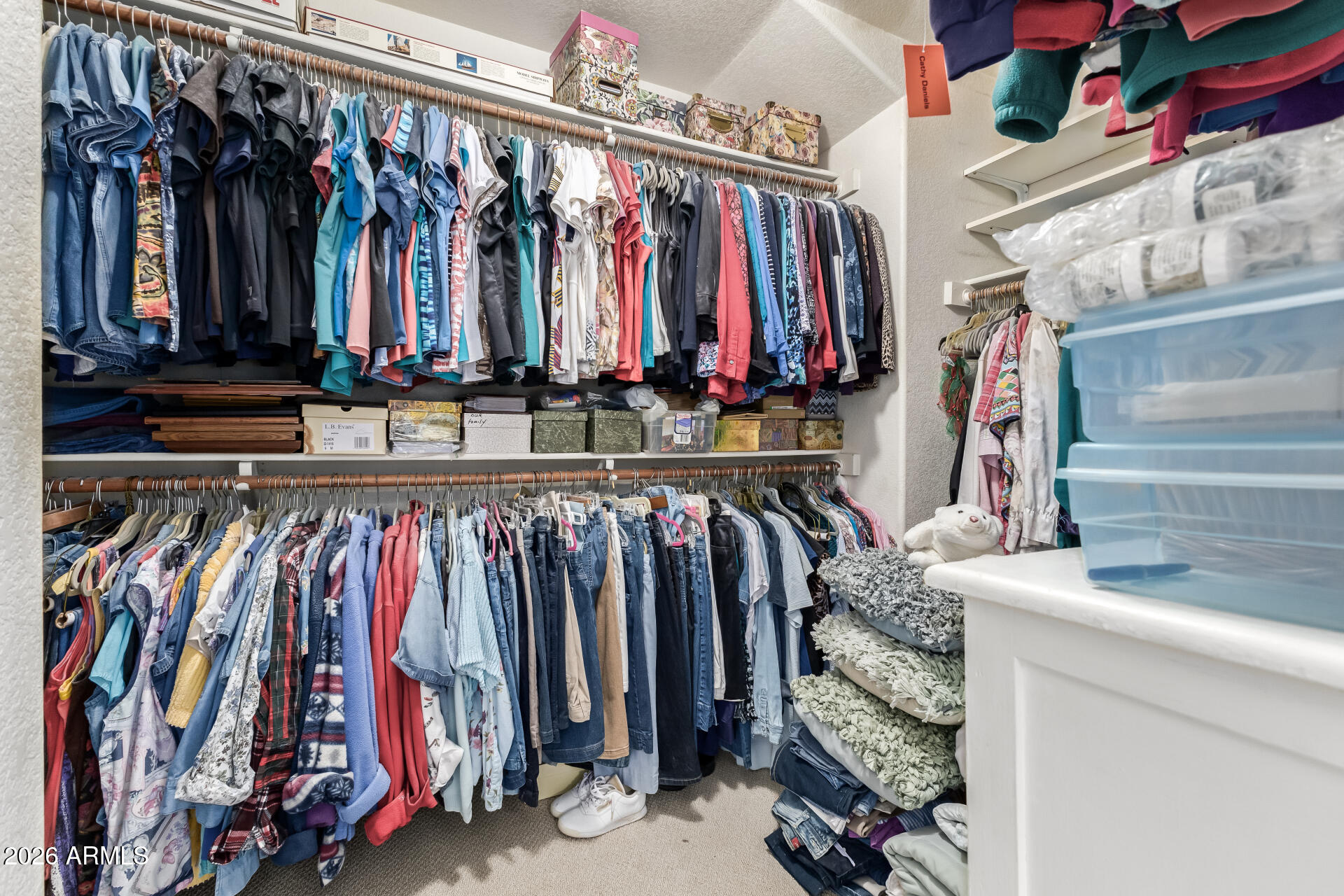 8432 W CHARTER OAK Road