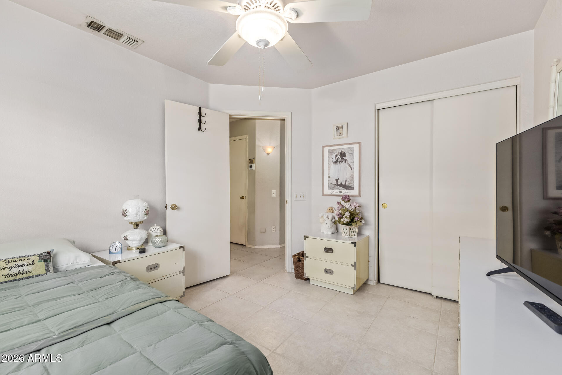 8432 W CHARTER OAK Road