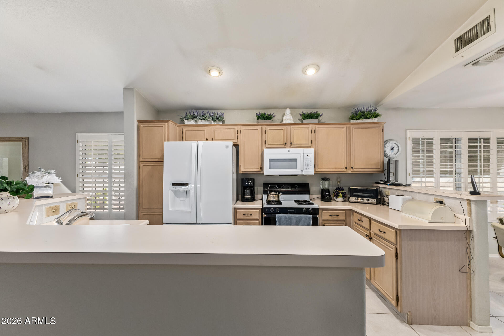 8432 W CHARTER OAK Road