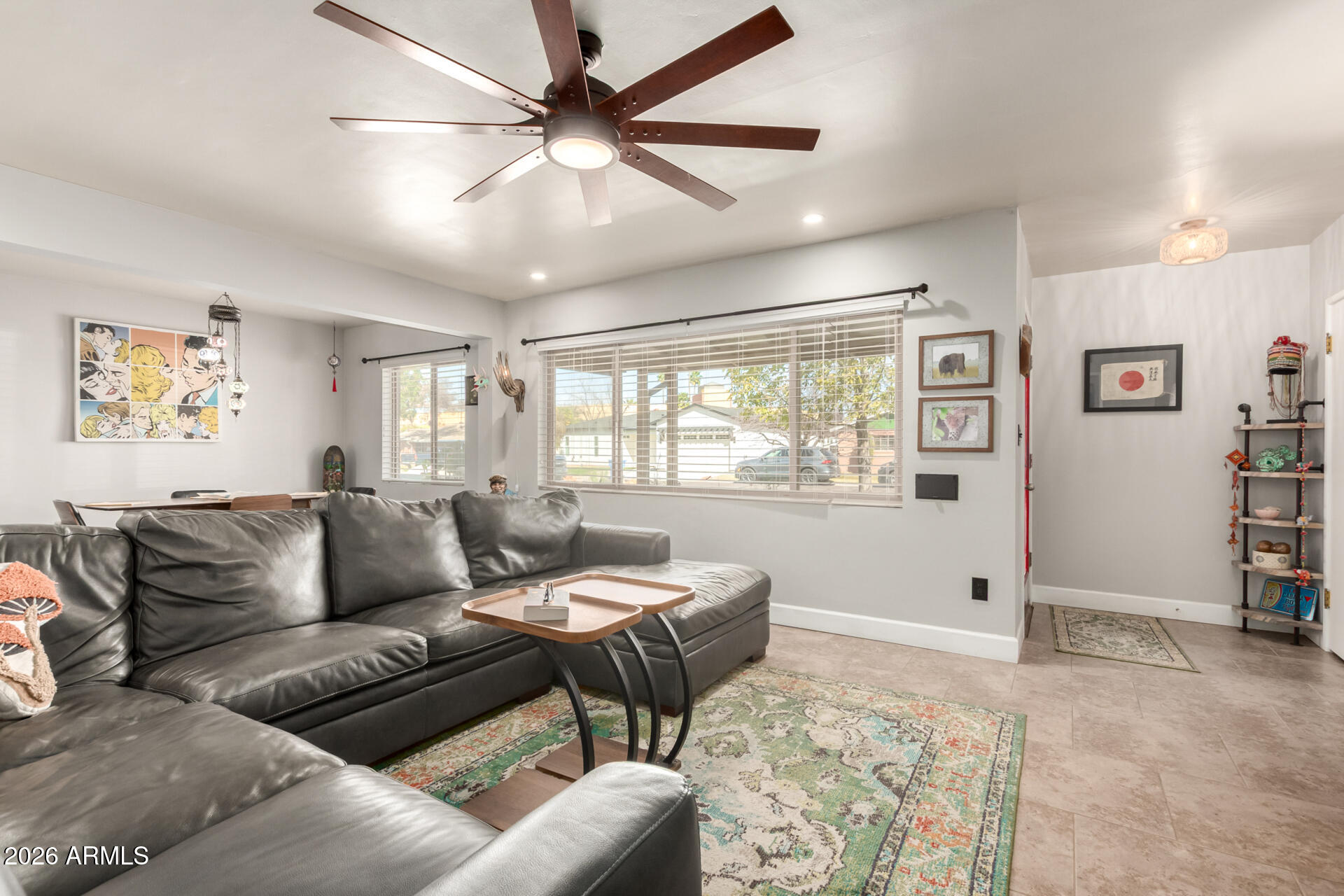 4101 E EDGEMONT Avenue