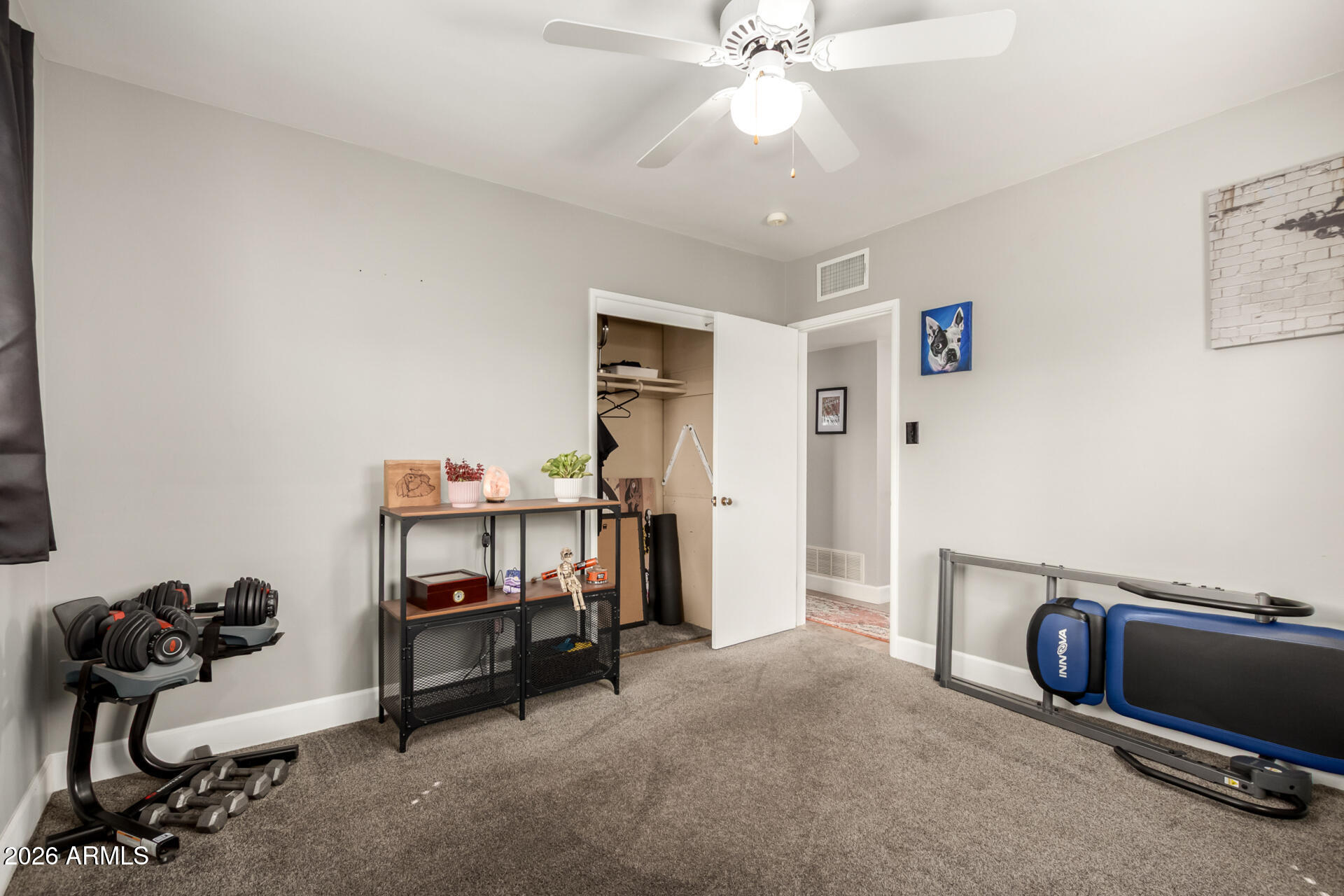 4101 E EDGEMONT Avenue