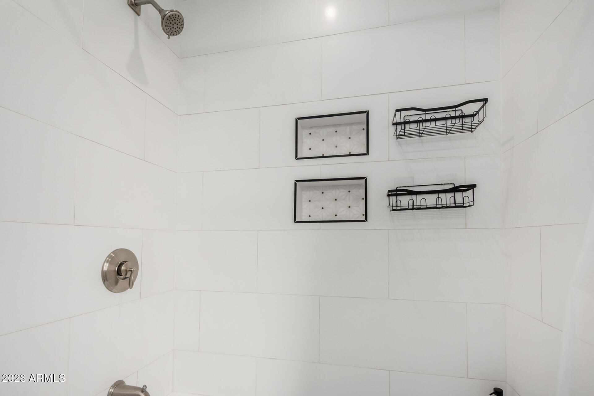 4101 E EDGEMONT Avenue