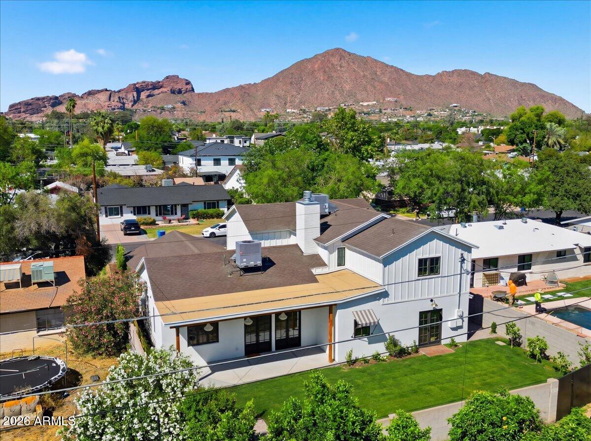 4835 E INDIANOLA Avenue