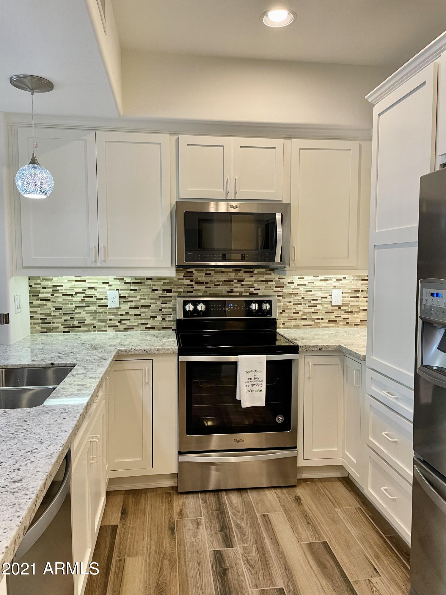 3935 E ROUGH RIDER Road 1345