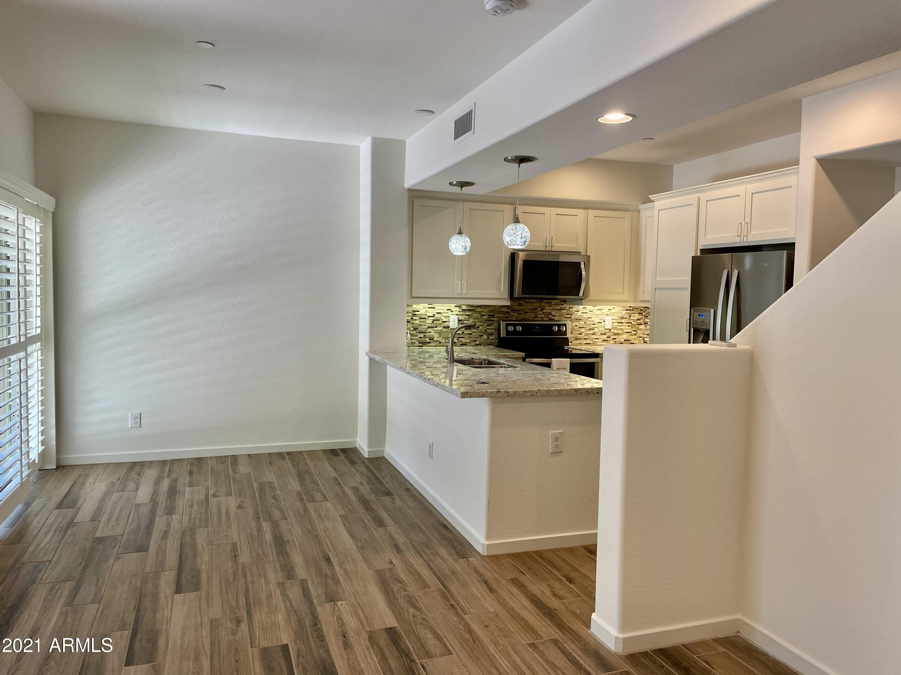 3935 E ROUGH RIDER Road 1345