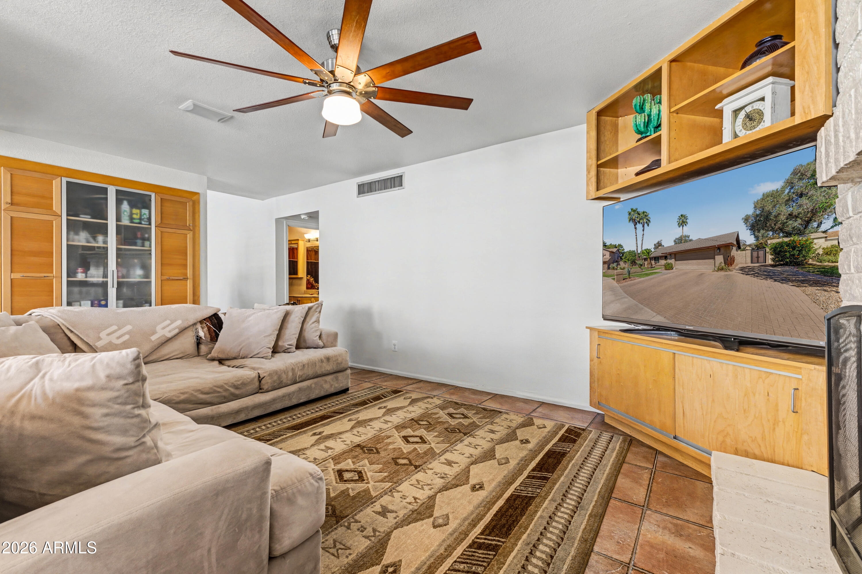 5002 E LE MARCHE Avenue