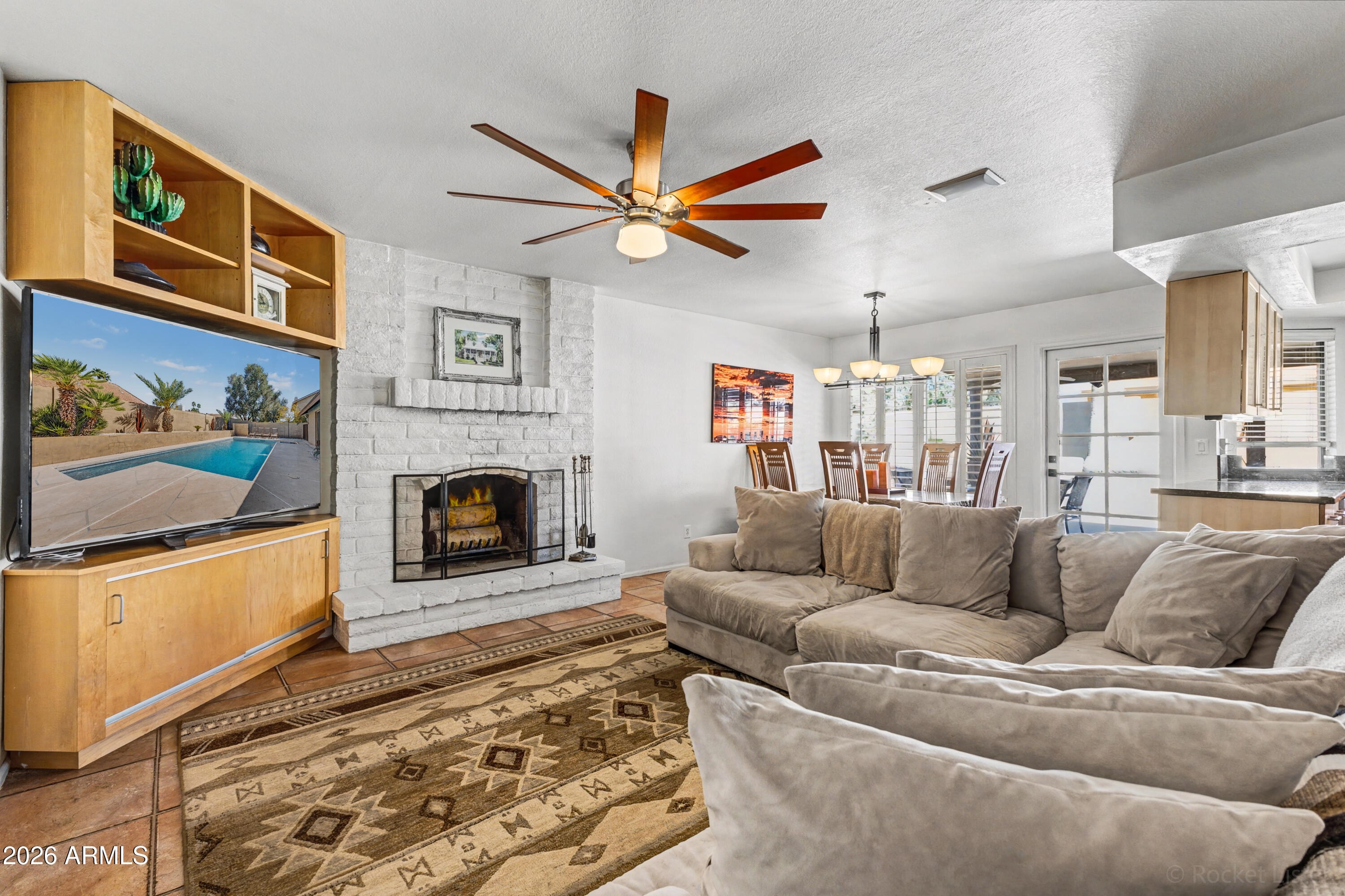 5002 E LE MARCHE Avenue