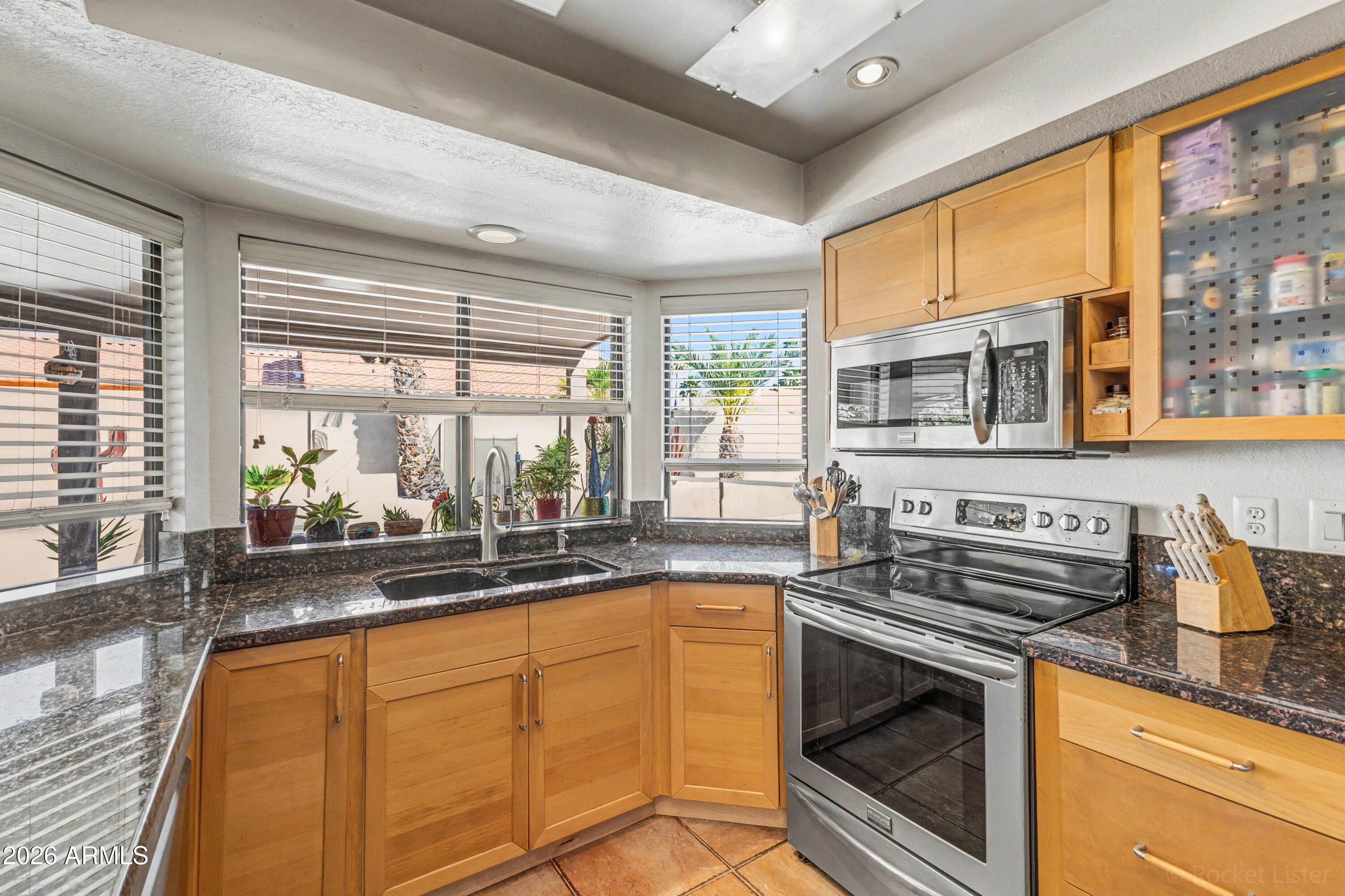 5002 E LE MARCHE Avenue