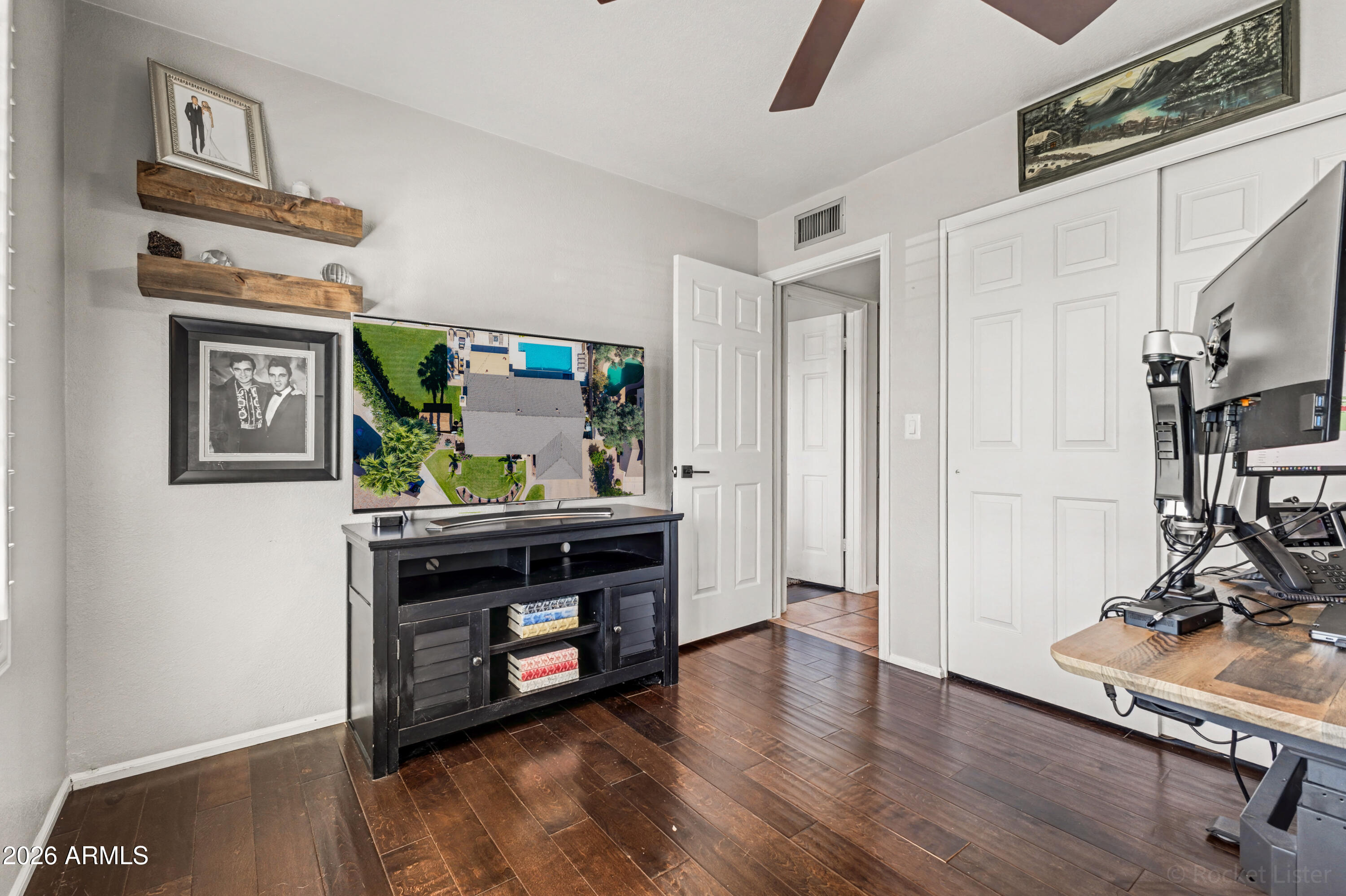 5002 E LE MARCHE Avenue