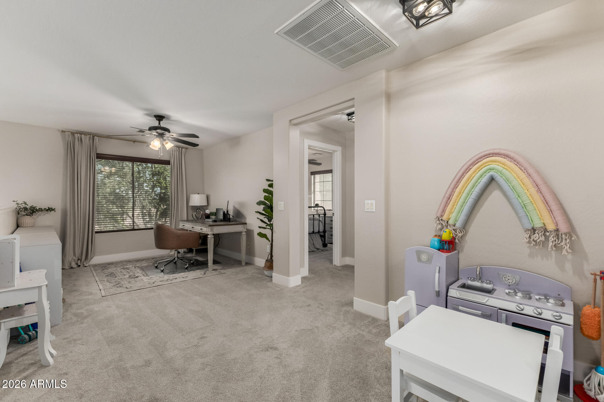 19426 E MOCKINGBIRD Drive