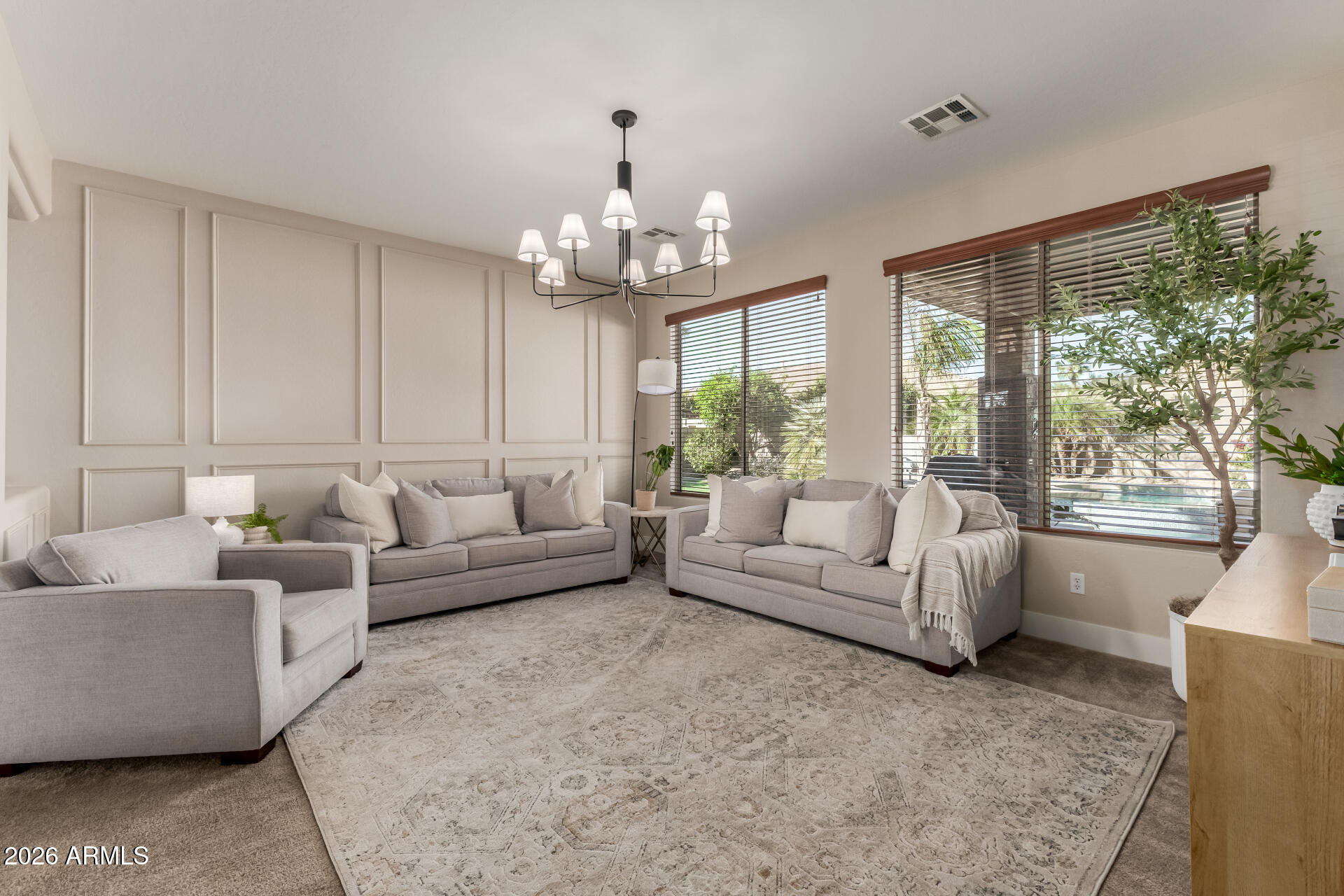 19426 E MOCKINGBIRD Drive