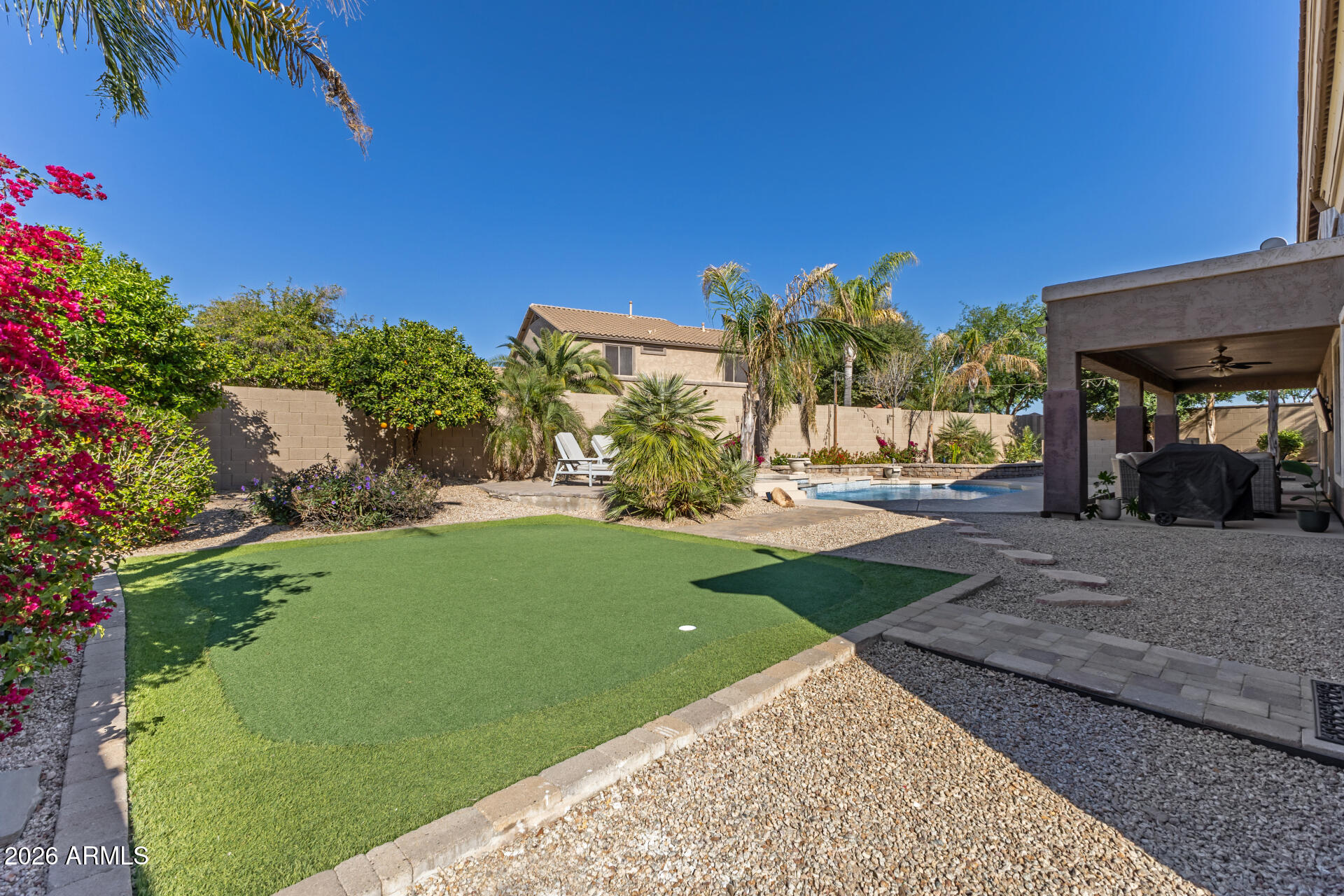 19426 E MOCKINGBIRD Drive