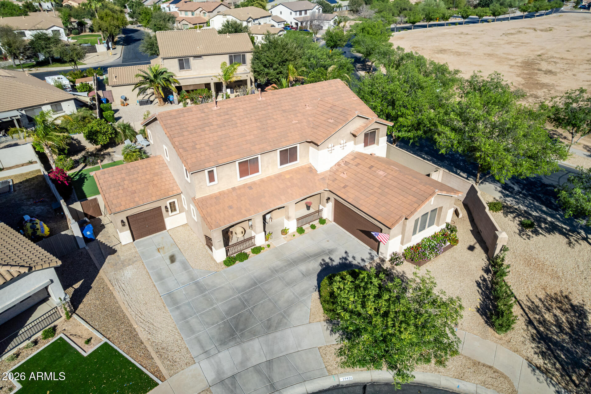19426 E MOCKINGBIRD Drive