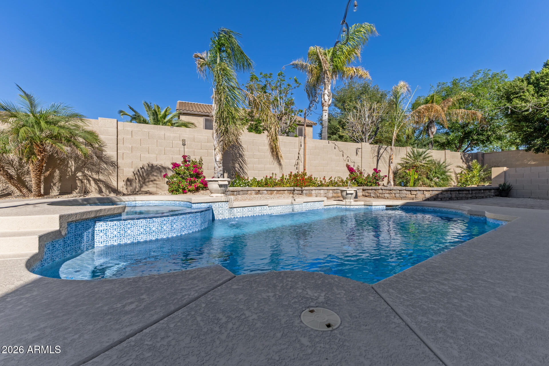 19426 E MOCKINGBIRD Drive