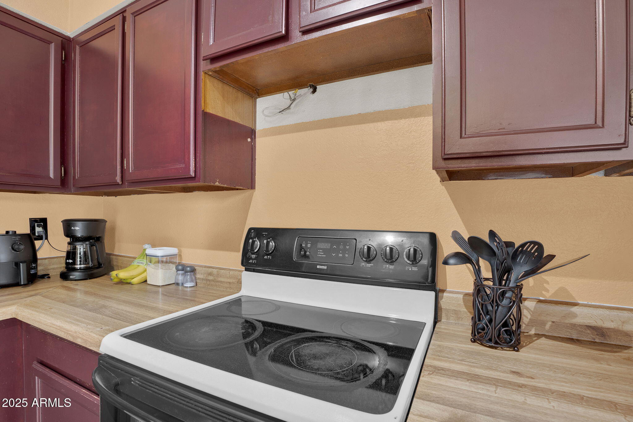 3491 N ARIZONA Avenue 83